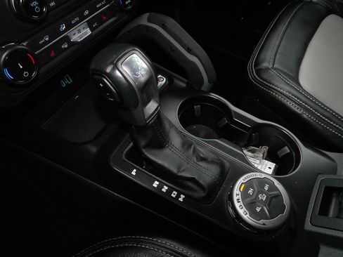 Used 2022 Ford Bronco Big Bend image 24