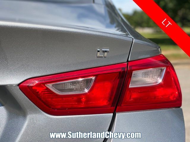 Used 2024 Chevrolet Malibu LT FWD image 11