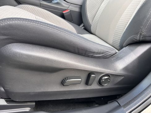 Certified 2022 Subaru Outback Premium image 21