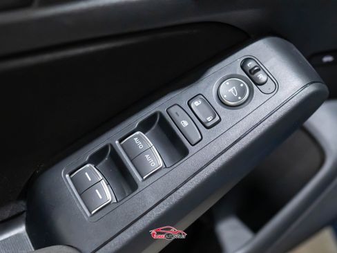 Used 2025 Honda Civic Sport image 38