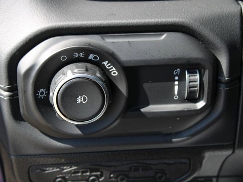New 2026 Jeep Wrangler Unlimited Rubicon 392 w/ Quick Order Package 27X Moab AWD/4WD image 30