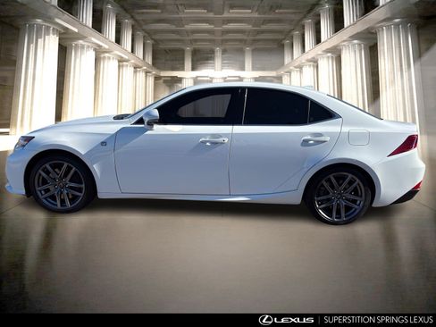 Used 2016 Lexus IS 350 image 7