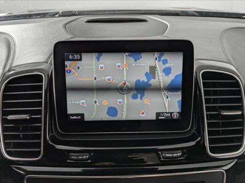 Used 2017 Mercedes-Benz GLE 43 AMG 4MATIC image 32