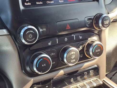 Used 2020 RAM 1500 Big Horn image 14