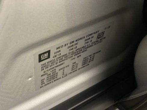 Certified 2022 Chevrolet Trax LT w/ Driver Confidence Package image 38