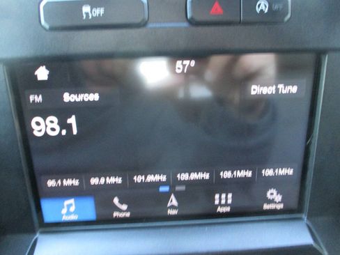 Used 2019 Ford F150 XLT w/ Equipment Group 302A Luxury AWD/4WD image 35