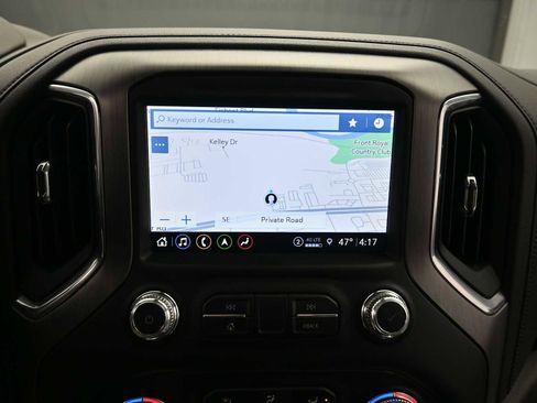 Used 2022 GMC Sierra 3500 Denali w/ Denali Ultimate Package image 16