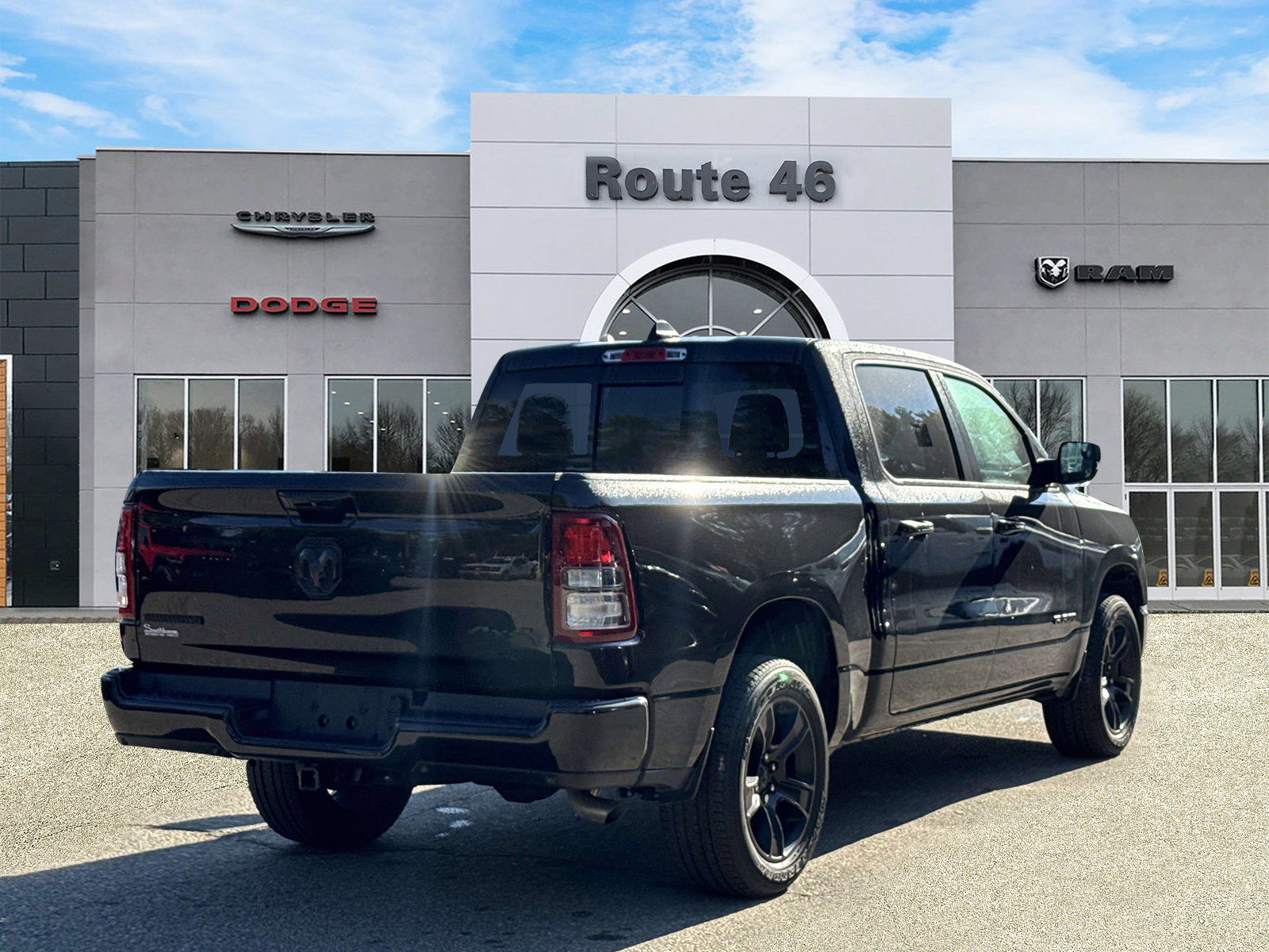 Used 2023 RAM 1500 Big Horn AWD/4WD image 5
