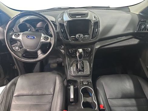 Used 2015 Ford Escape Titanium w/ Equipment Group 301A AWD/4WD image 9