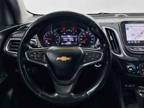 Used 2021 Chevrolet Equinox LT FWD image 18