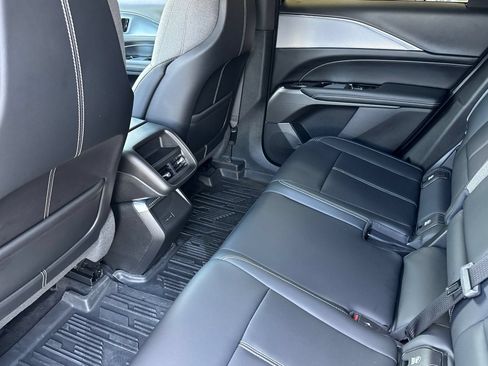 Certified 2024 Cadillac Lyriq Tech w/ Driver Assist Package AWD/4WD image 13