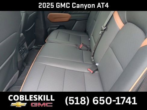 New 2025 GMC Canyon AT4 w/ Nightfall Edition AWD/4WD image 10