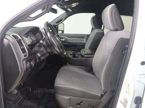 Used 2023 RAM 2500 Big Horn w/ Level 1 Equipment Group AWD/4WD image 9