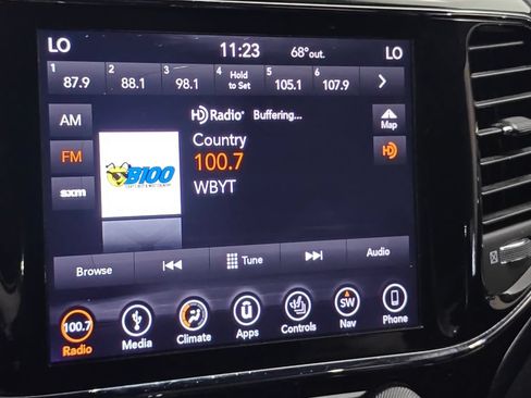 Used 2019 Jeep Grand Cherokee Altitude AWD/4WD image 36