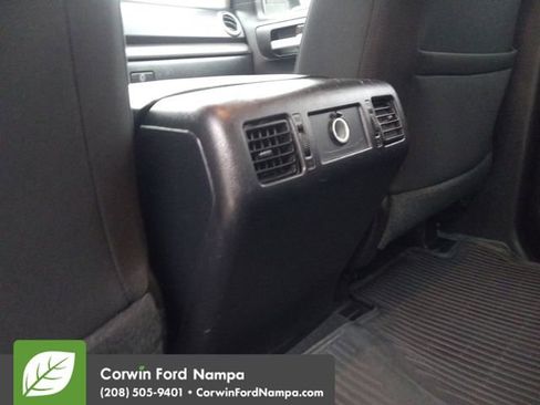 Used 2018 Toyota Tundra SR5 image 25