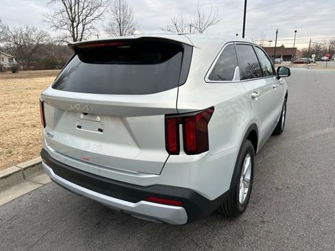 New 2026 Kia Sorento LX image 20