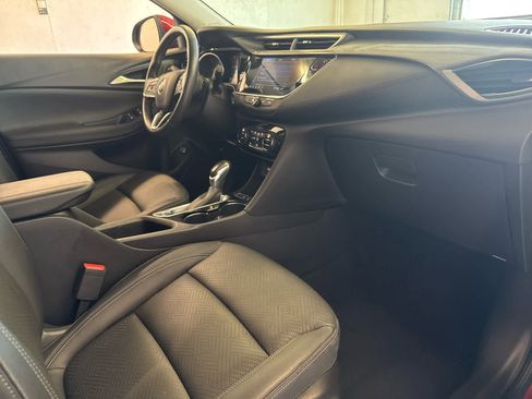 Used 2023 Buick Encore GX Essence w/ Experience Buick Package image 23