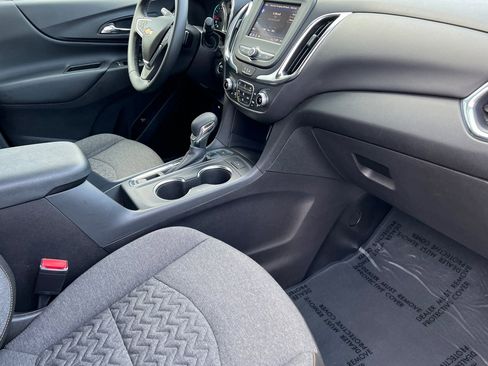 Used 2024 Chevrolet Equinox LT image 13