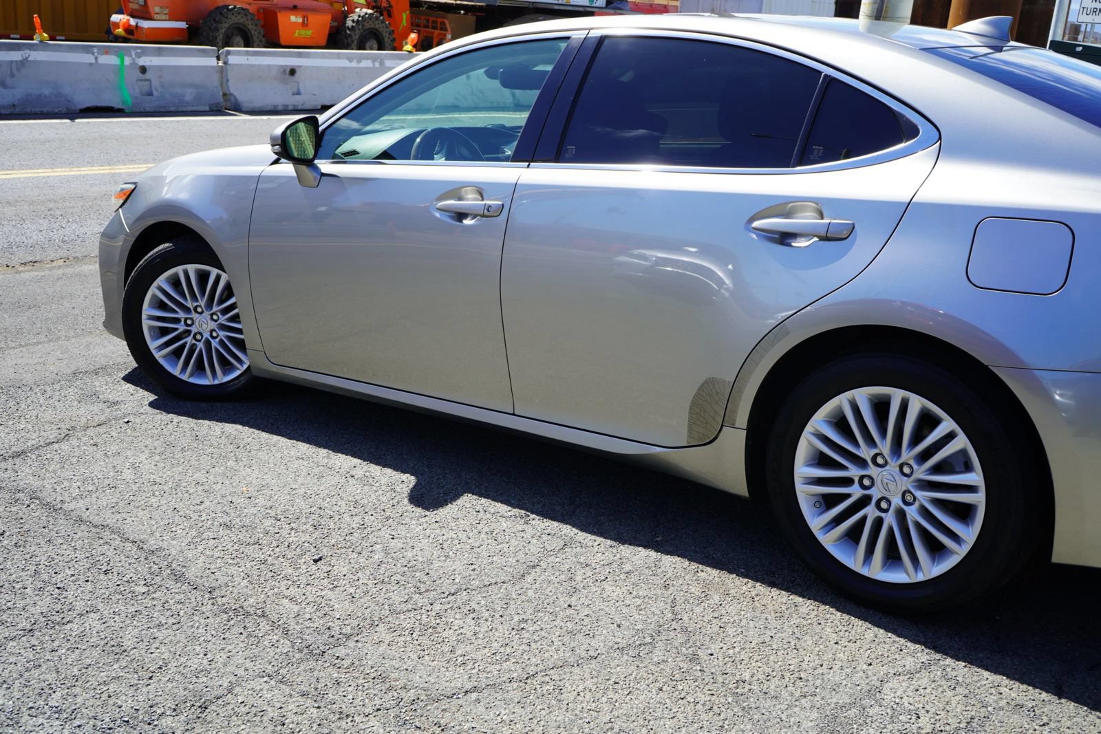 Used 2016 Lexus ES 350 FWD image 6