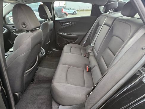Used 2020 Chevrolet Malibu LT image 15