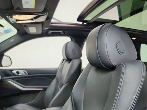 Used 2022 BMW X5 sDrive40i w/ M Sport Package image 33