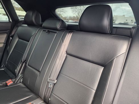 Used 2022 Volkswagen Atlas Cross Sport SEL R-Line image 5