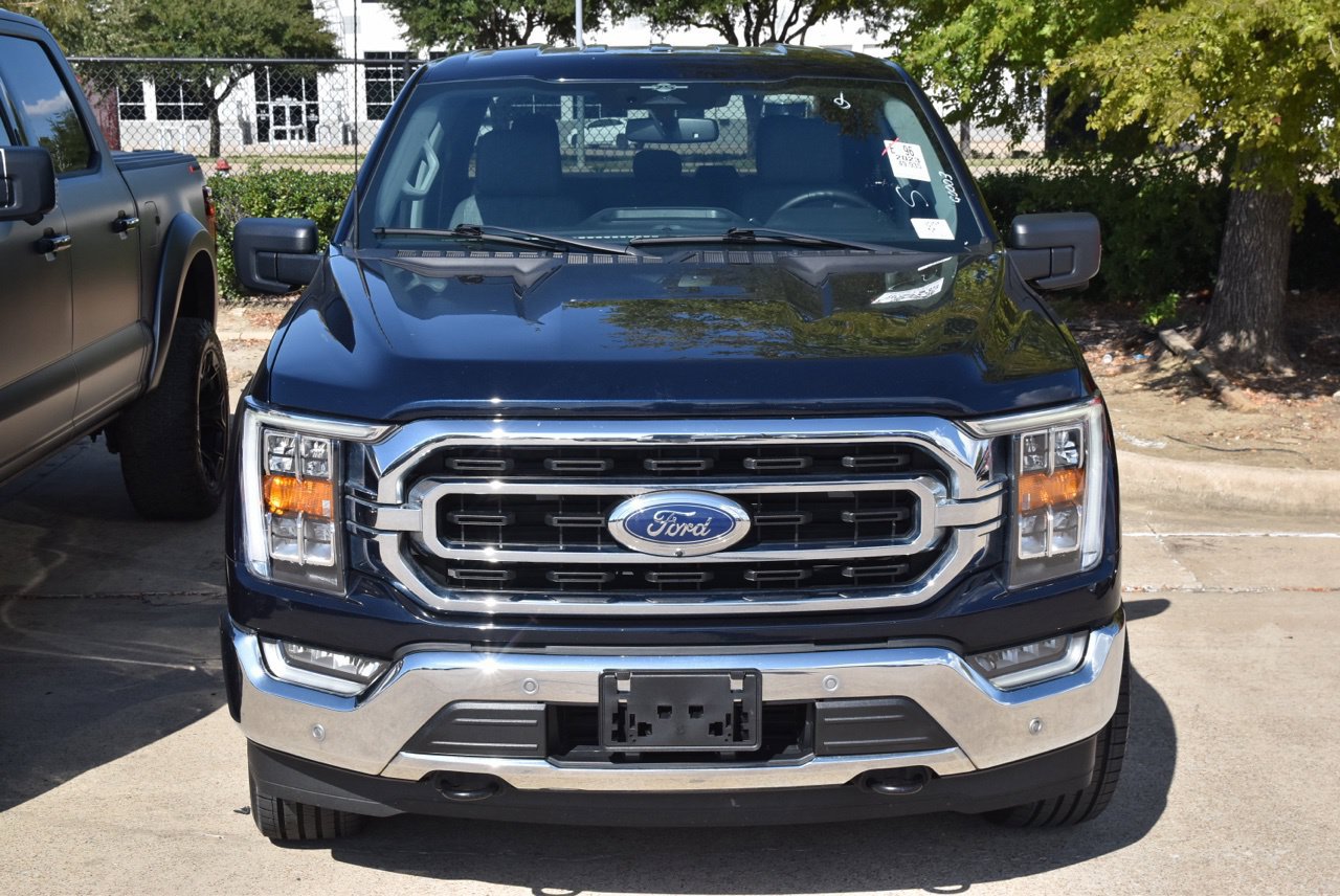 Used 2023 Ford F150 XLT w/ Equipment Group 302A High AWD/4WD image 3