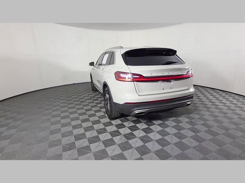 Used 2022 Lincoln Nautilus Reserve w/ Luxury Package image 45