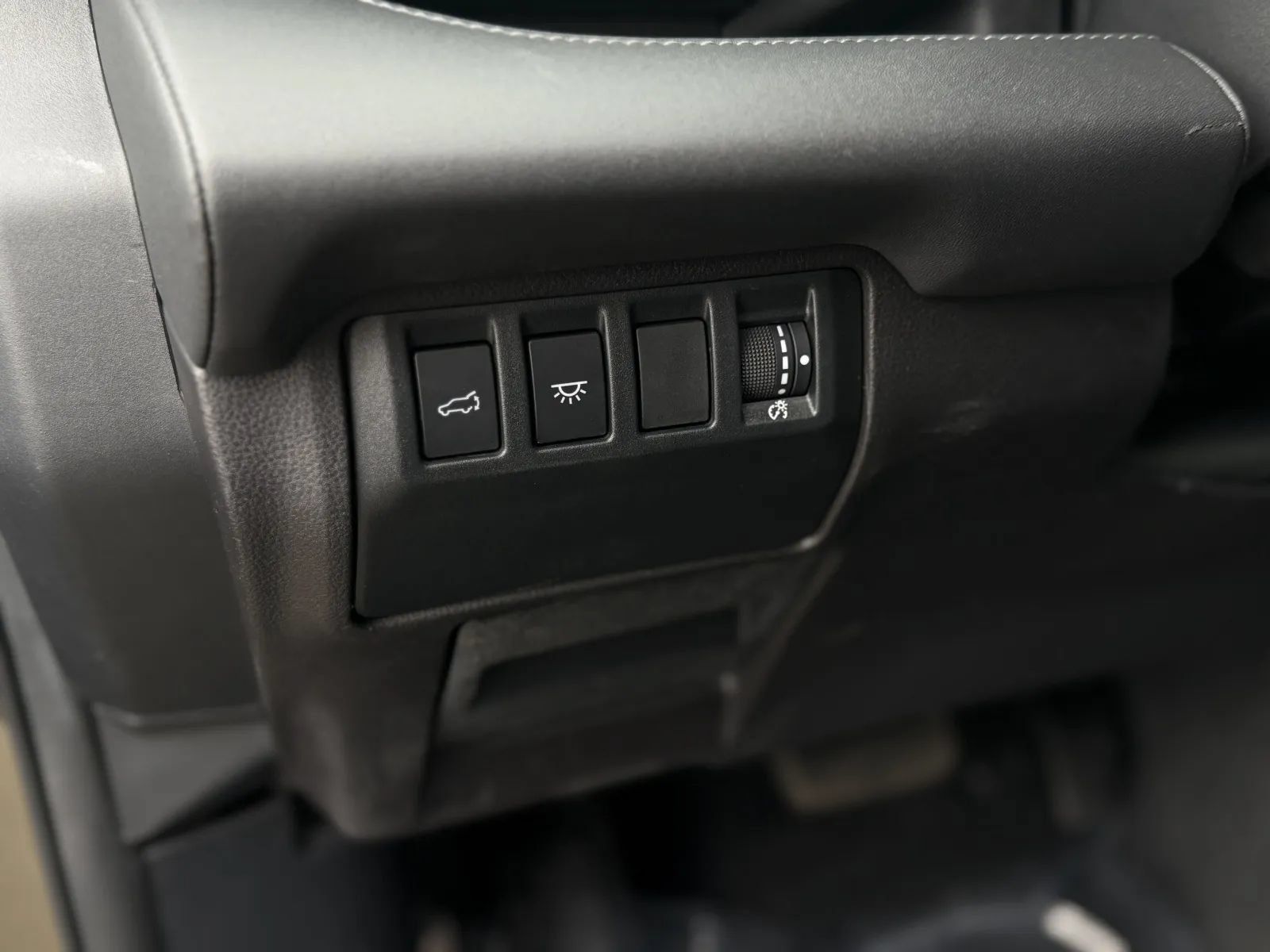 Used 2023 Subaru Ascent Touring AWD/4WD image 29