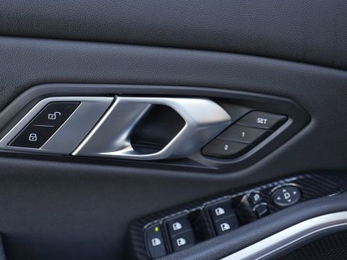 Used 2021 BMW 330i xDrive Sedan w/ Convenience Package image 20