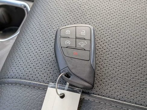 Used 2026 GMC Sierra 1500 Denali AWD/4WD image 27