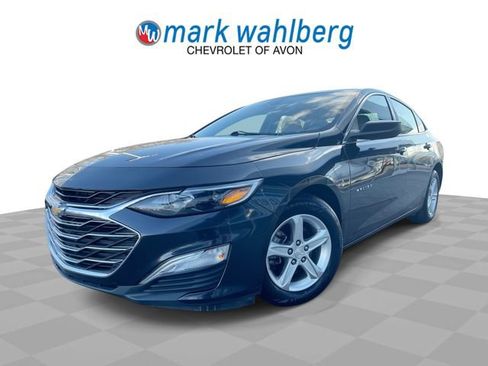 Used 2023 Chevrolet Malibu LS w/ Driver Confidence Package FWD image 1