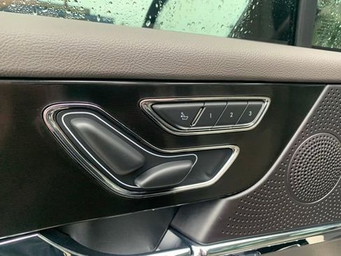 Used 2024 Lincoln Corsair Reserve w/ Equipment Group 201A image 15