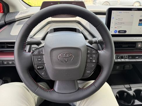 New 2026 Toyota Prius Plug-In Hybrid FWD image 15