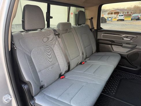 Used 2019 RAM 1500 Big Horn image 10