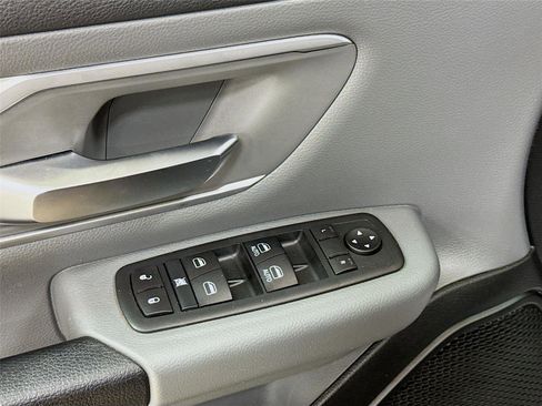 Used 2020 RAM 1500 Big Horn image 18