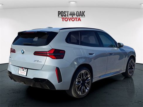 Used 2025 BMW X3 xDrive30i w/ Premium Package image 7