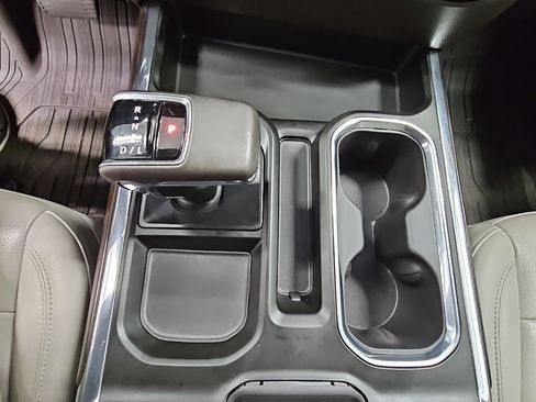 Used 2023 GMC Sierra 1500 SLT w/ SLT Premium Plus Package image 22