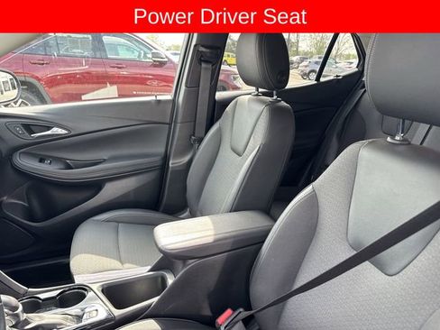Used 2023 Buick Encore GX Preferred w/ Cold Weather Comfort Package FWD image 18