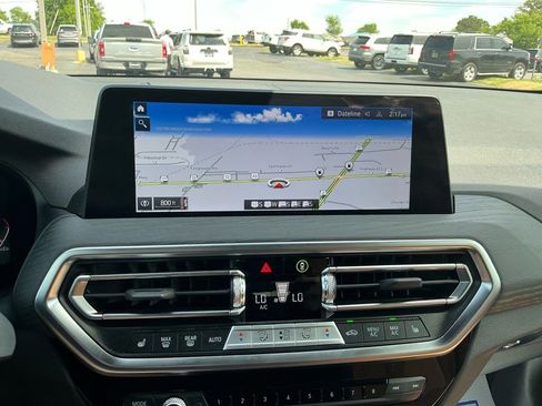 Used 2024 BMW X3 sDrive30i w/ Convenience Package RWD image 26