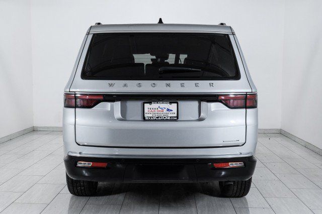 Used 2024 Jeep Wagoneer Series II AWD/4WD image 7
