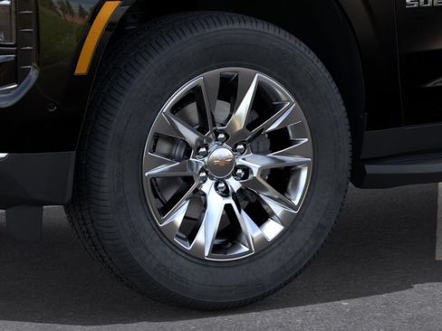 New 2026 Chevrolet Suburban Premier w/ Sun And Tow Package AWD/4WD image 9