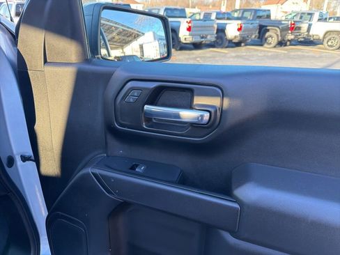 Certified 2022 Chevrolet Silverado 1500 Custom w/ Rally Edition image 27