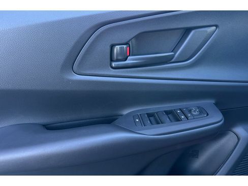 New 2026 Toyota Prius Plug-In Hybrid FWD image 11