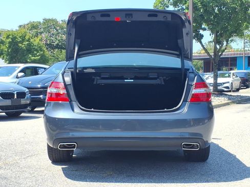 Used 2013 Mercedes-Benz E 350 4MATIC Sedan image 32
