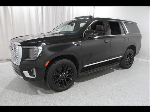 Used 2024 GMC Yukon Denali w/ Max Trailering Package AWD/4WD image 3
