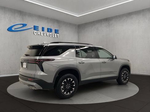 New 2026 Chevrolet Traverse Z71 w/ Enhanced Driving Package AWD/4WD image 8