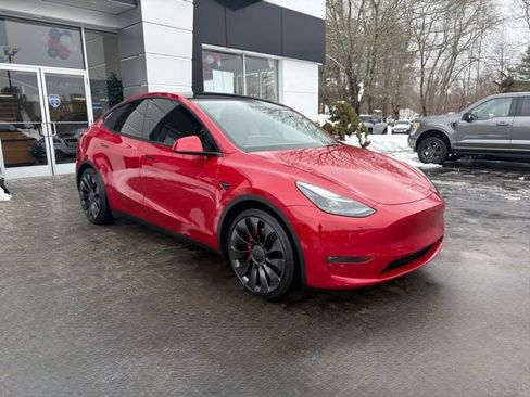 Used 2022 Tesla Model Y Performance image 7