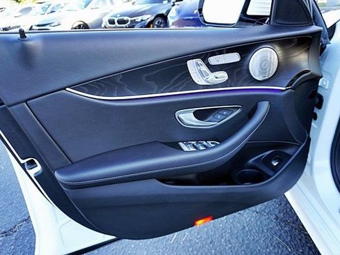 Used 2022 Mercedes-Benz E 350 Sedan image 22