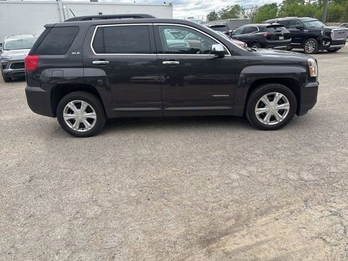 Used 2016 GMC Terrain SLE w/ Chrome Edition AWD/4WD image 2